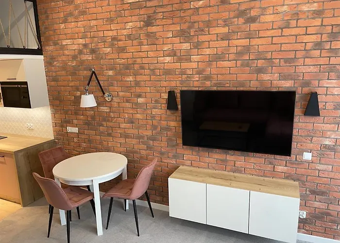 Mga Lividus 15 슈비노우이스쳬